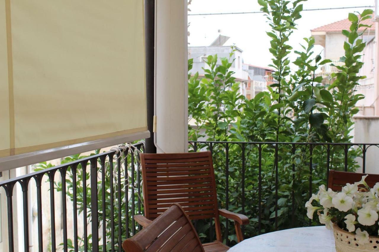 Soffio Di Provenza Apartment Pozzallo Luaran gambar