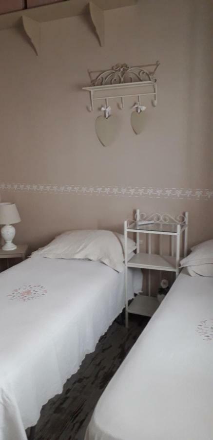 Soffio Di Provenza Apartment Pozzallo Luaran gambar